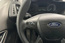 valkoinen Ford Transit Connect 2025 kuva 11.