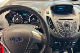Punainen Ford Transit Courier 2015 kuva 9.