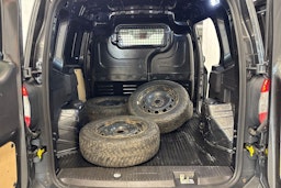 harmaa Ford Transit Courier 2017 kuva 24.