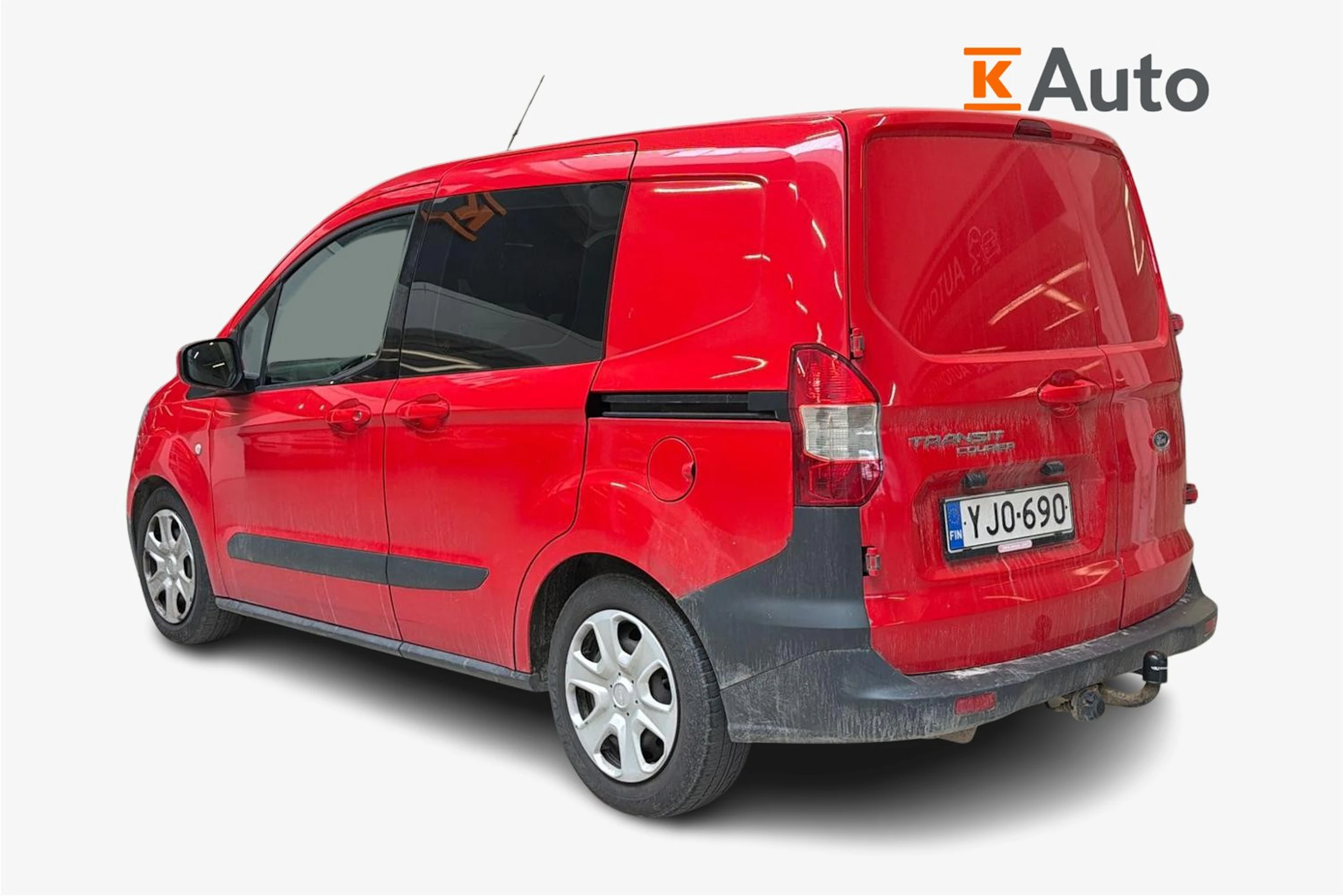 punainen Ford Transit Courier 2017 kuva 2.