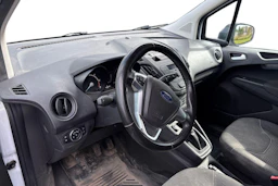 valkoinen Ford Transit Courier 2021 kuva 3.