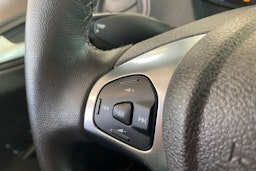 valkoinen Ford Transit Courier 2022 kuva 17.