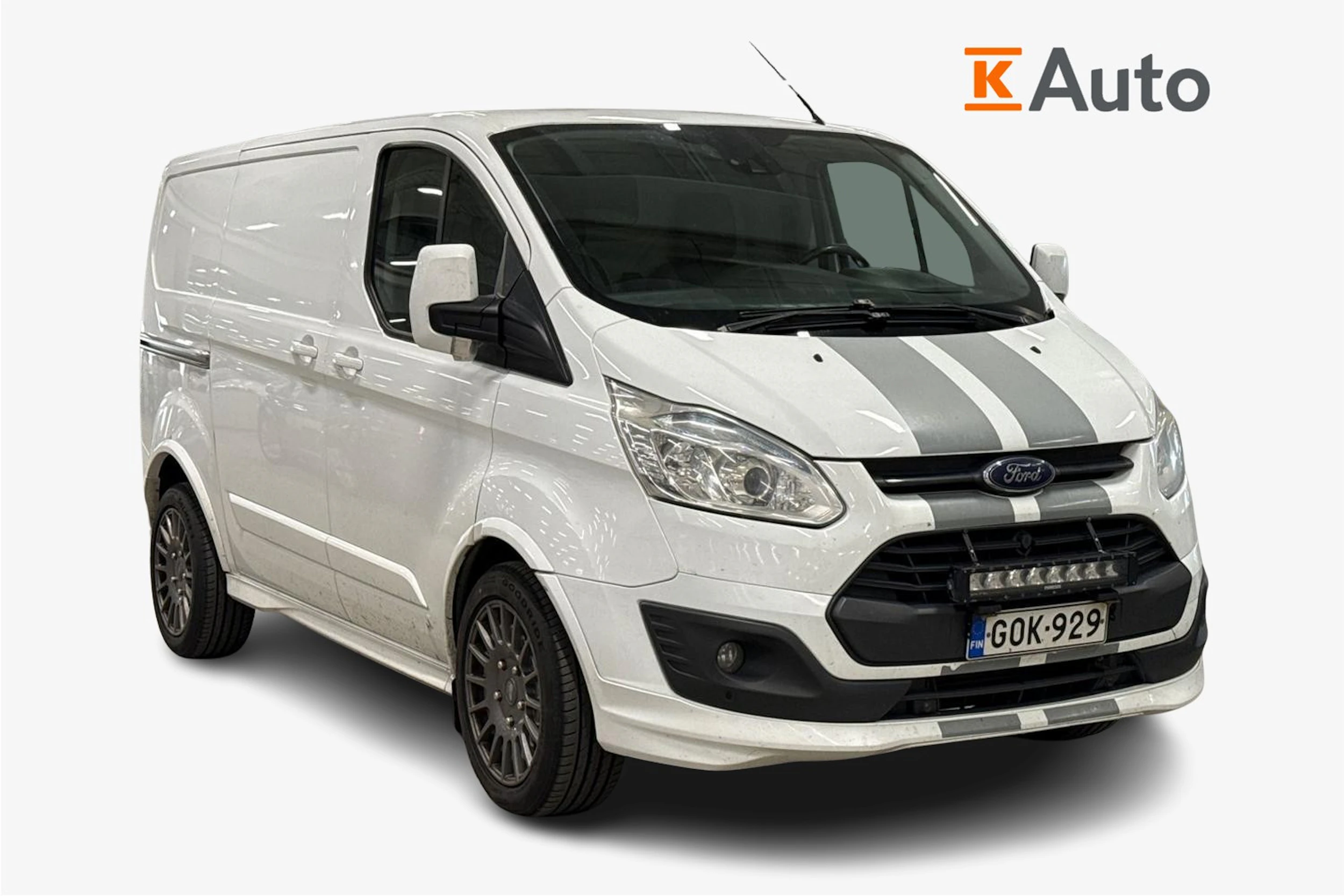 valkoinen Ford Transit Custom 2013 kuva 1.