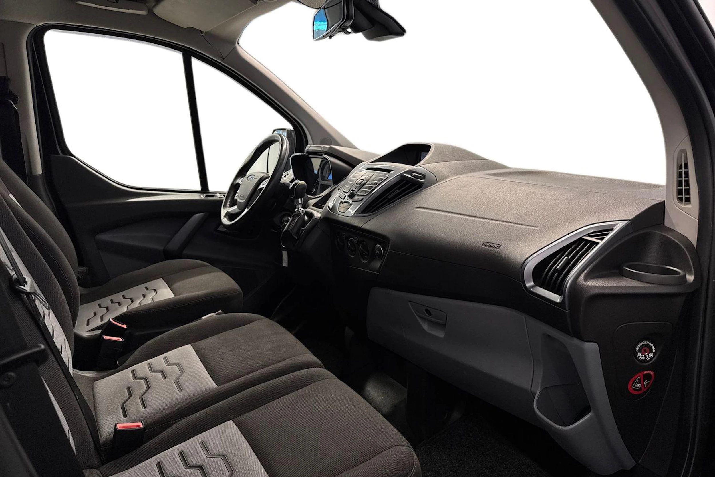 musta Ford Transit Custom 2013 kuva 9.