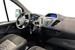 musta Ford Transit Custom 2013 kuva 11.