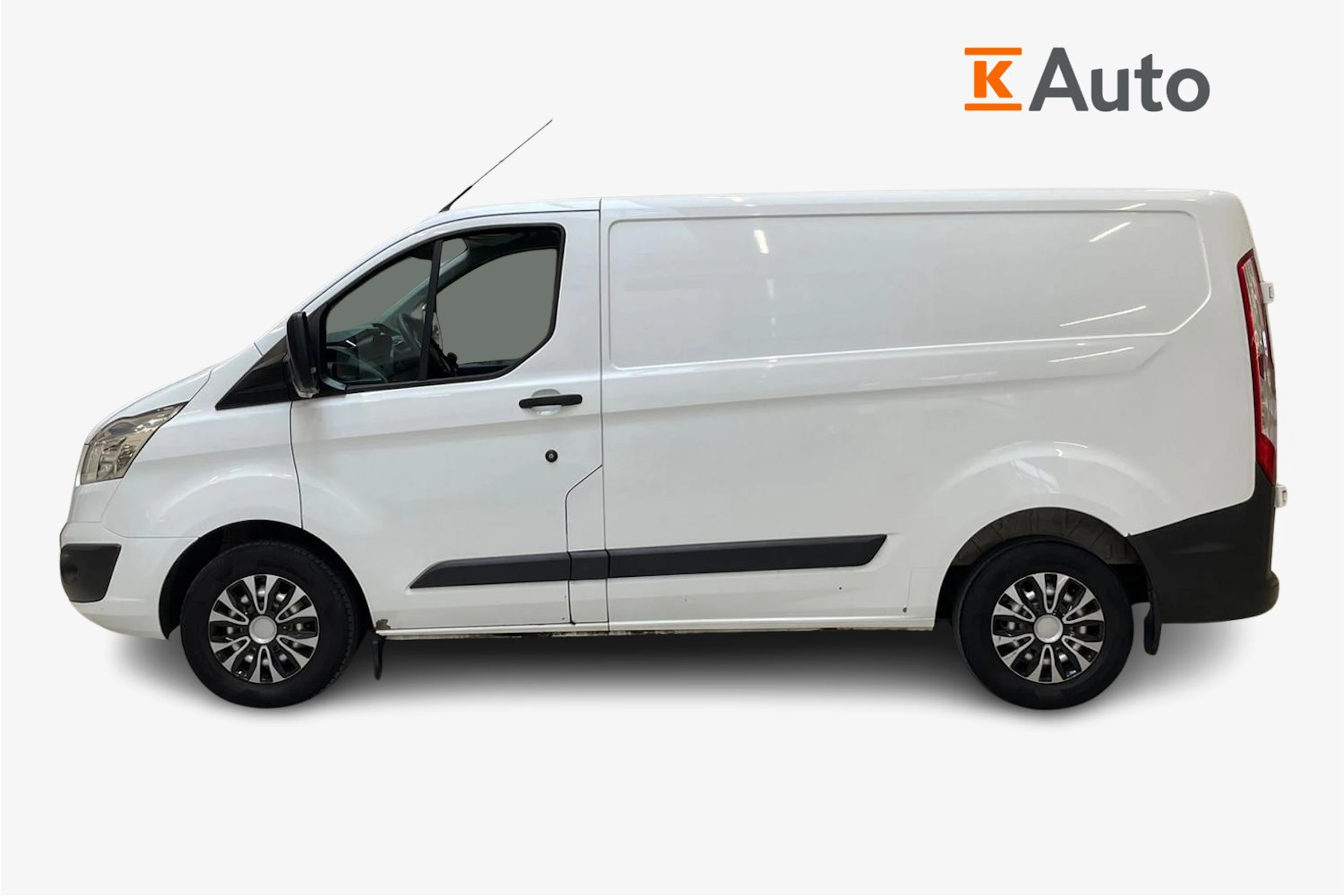 valkoinen Ford Transit Custom 2013 kuva 7.