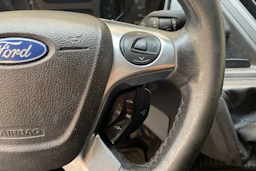 valkoinen Ford Transit Custom 2013 kuva 20.