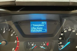 valkoinen Ford Transit Custom 2013 kuva 22.