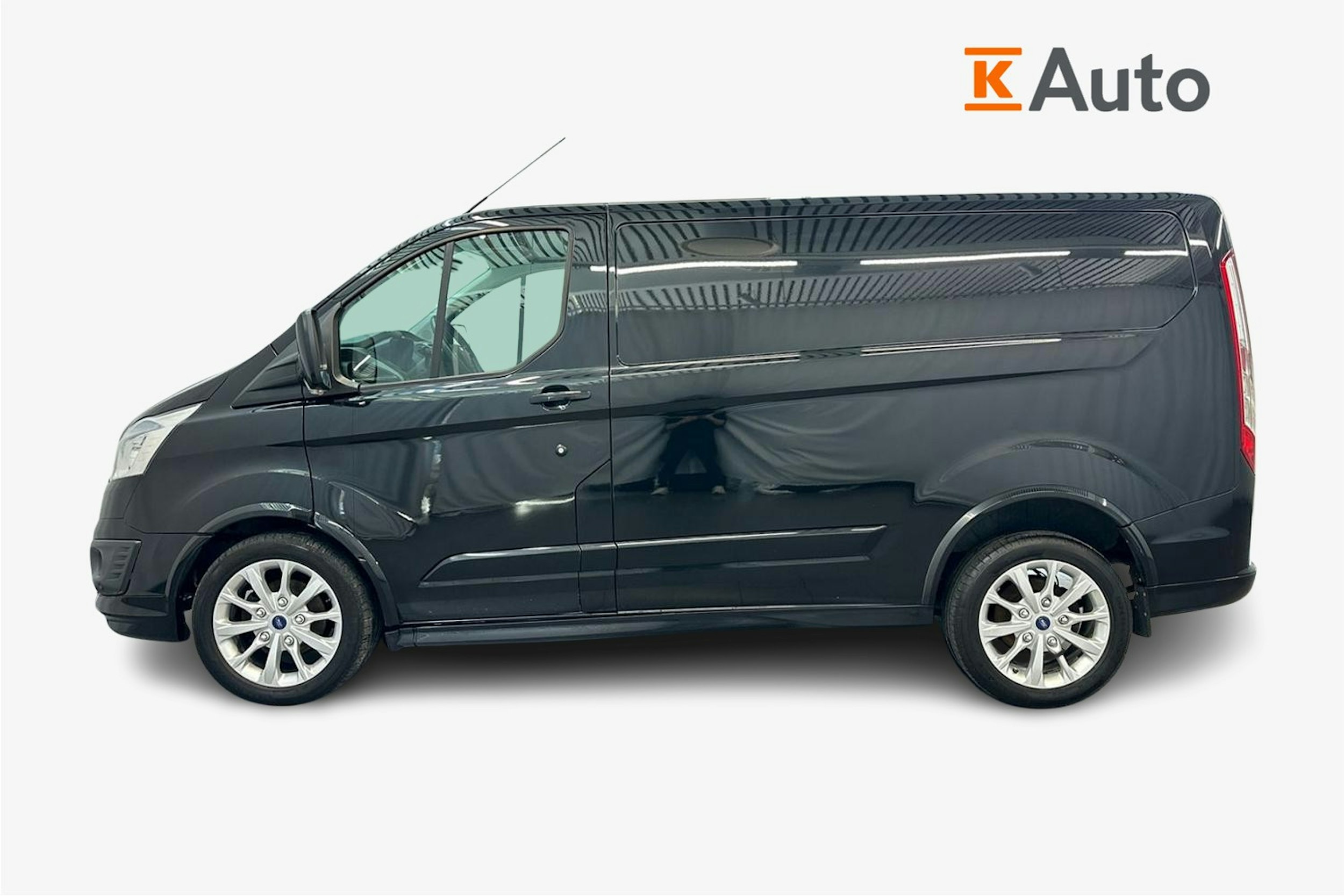 musta Ford Transit Custom 2013 kuva 6.