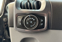musta Ford Transit Custom 2013 kuva 16.