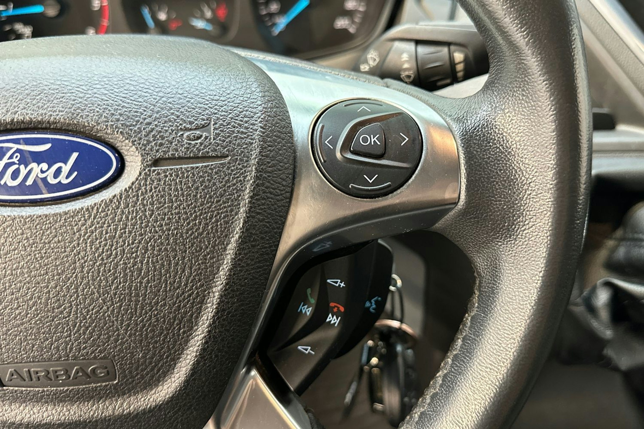 musta Ford Transit Custom 2013 kuva 19.
