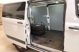 valkoinen Ford Transit Custom 2014 kuva 13.