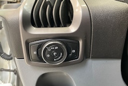 valkoinen Ford Transit Custom 2014 kuva 13.