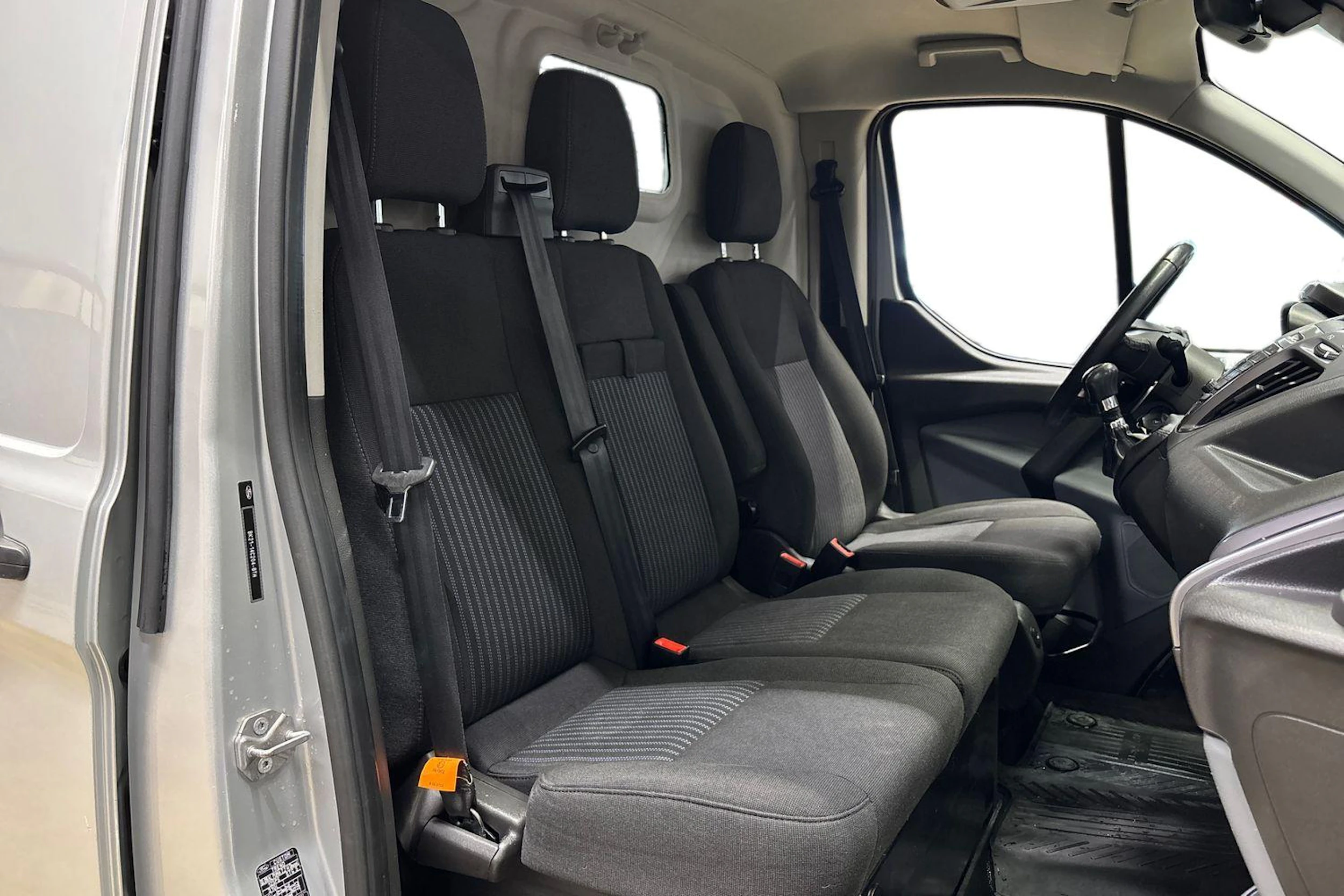 harmaa Ford Transit Custom 2014 kuva 8.