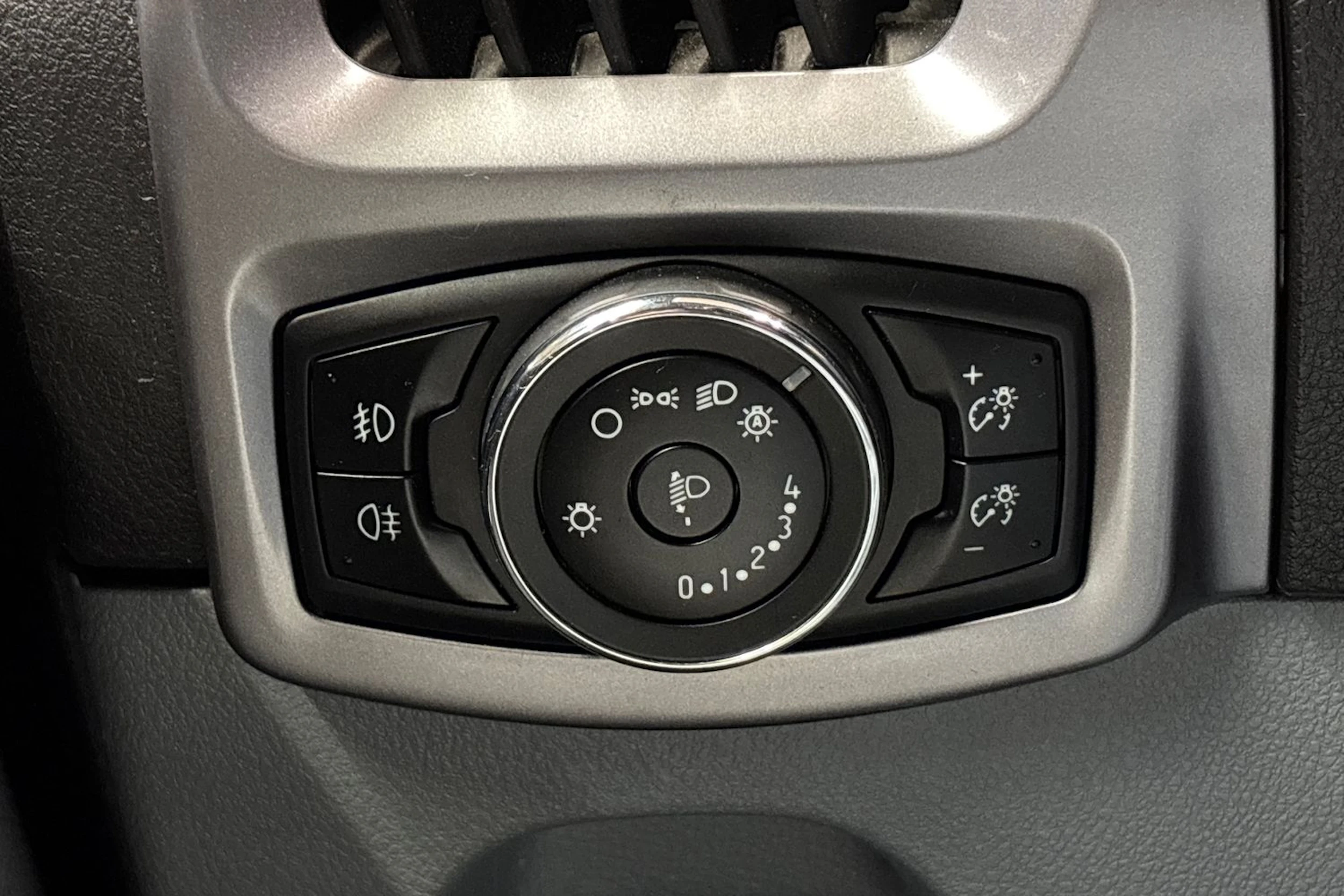 harmaa Ford Transit Custom 2014 kuva 11.