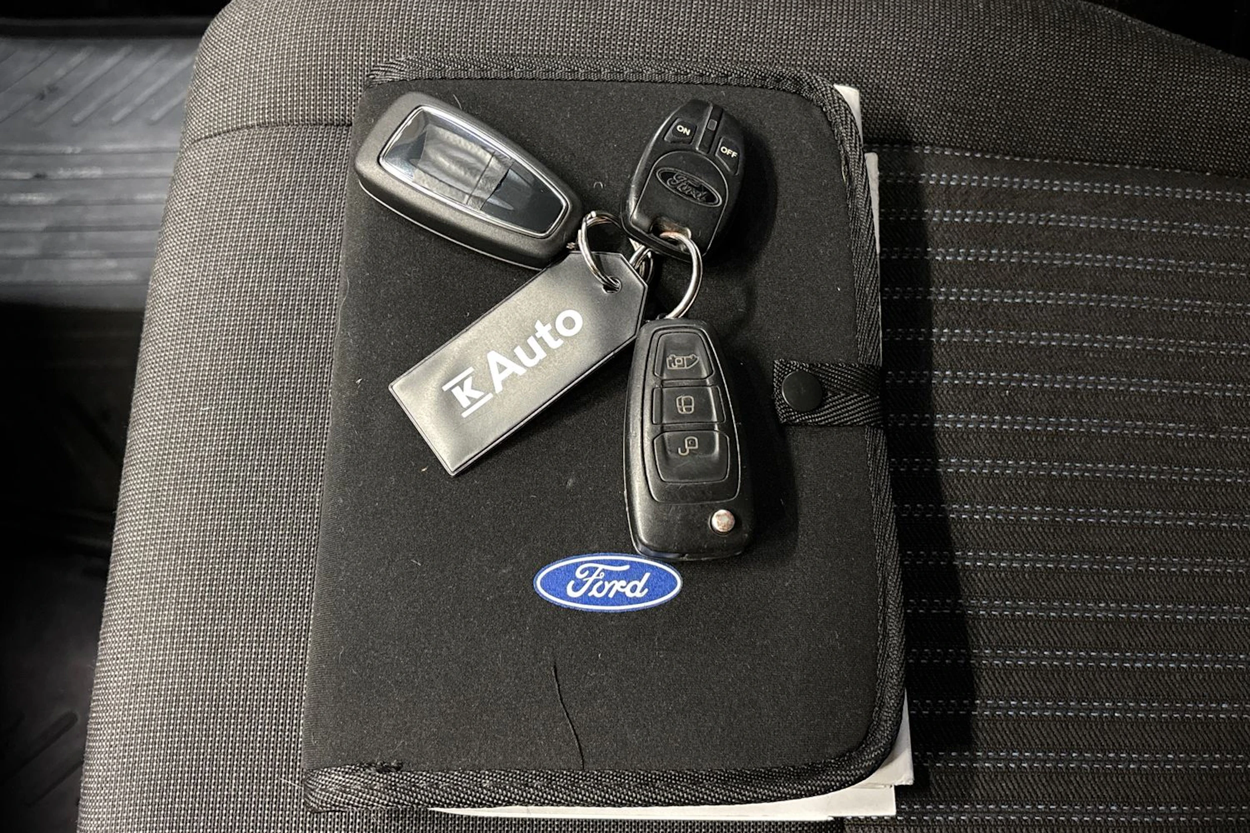 harmaa Ford Transit Custom 2014 kuva 26.