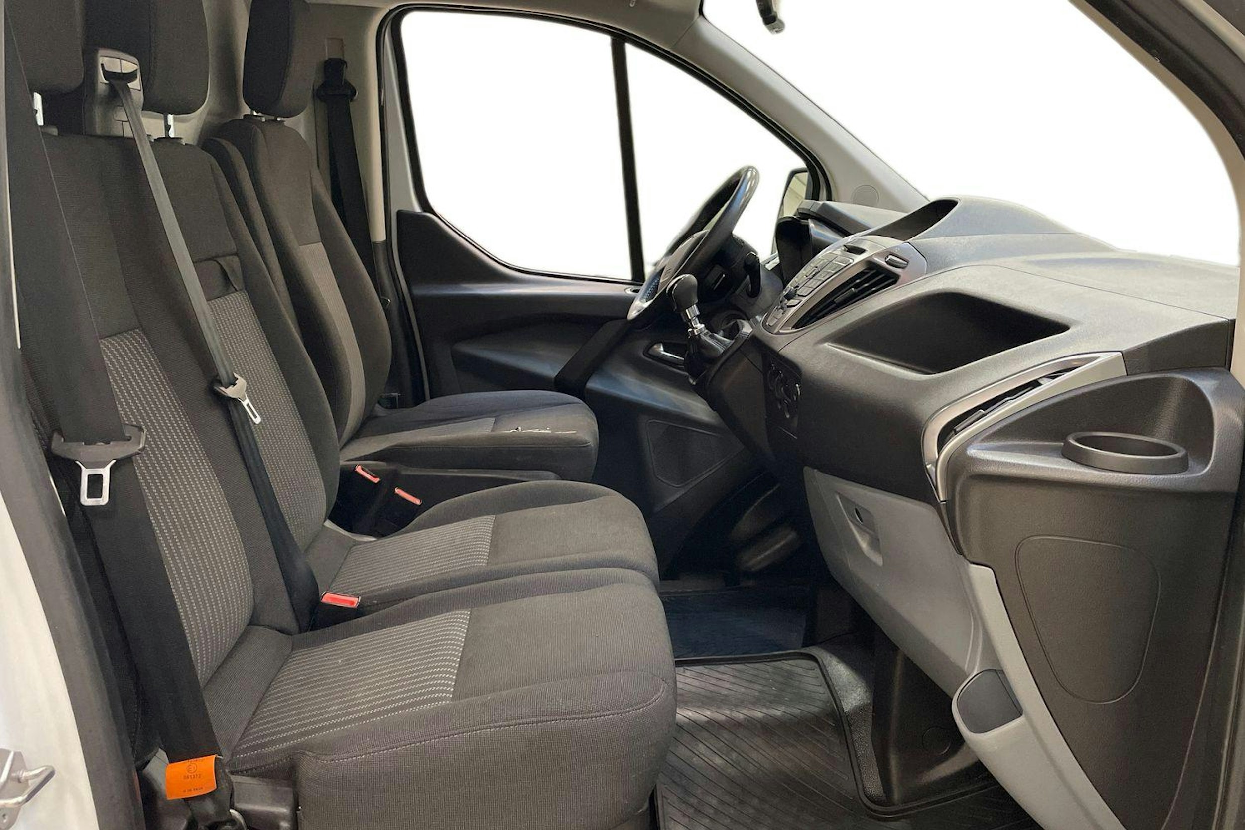 valkoinen Ford Transit Custom 2014 kuva 8.