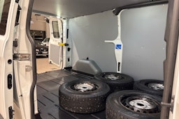 Valkoinen Ford Transit Custom 2014 kuva 12.