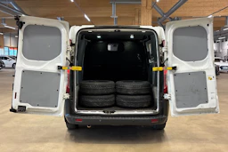 valkoinen Ford Transit Custom 2015 kuva 23.
