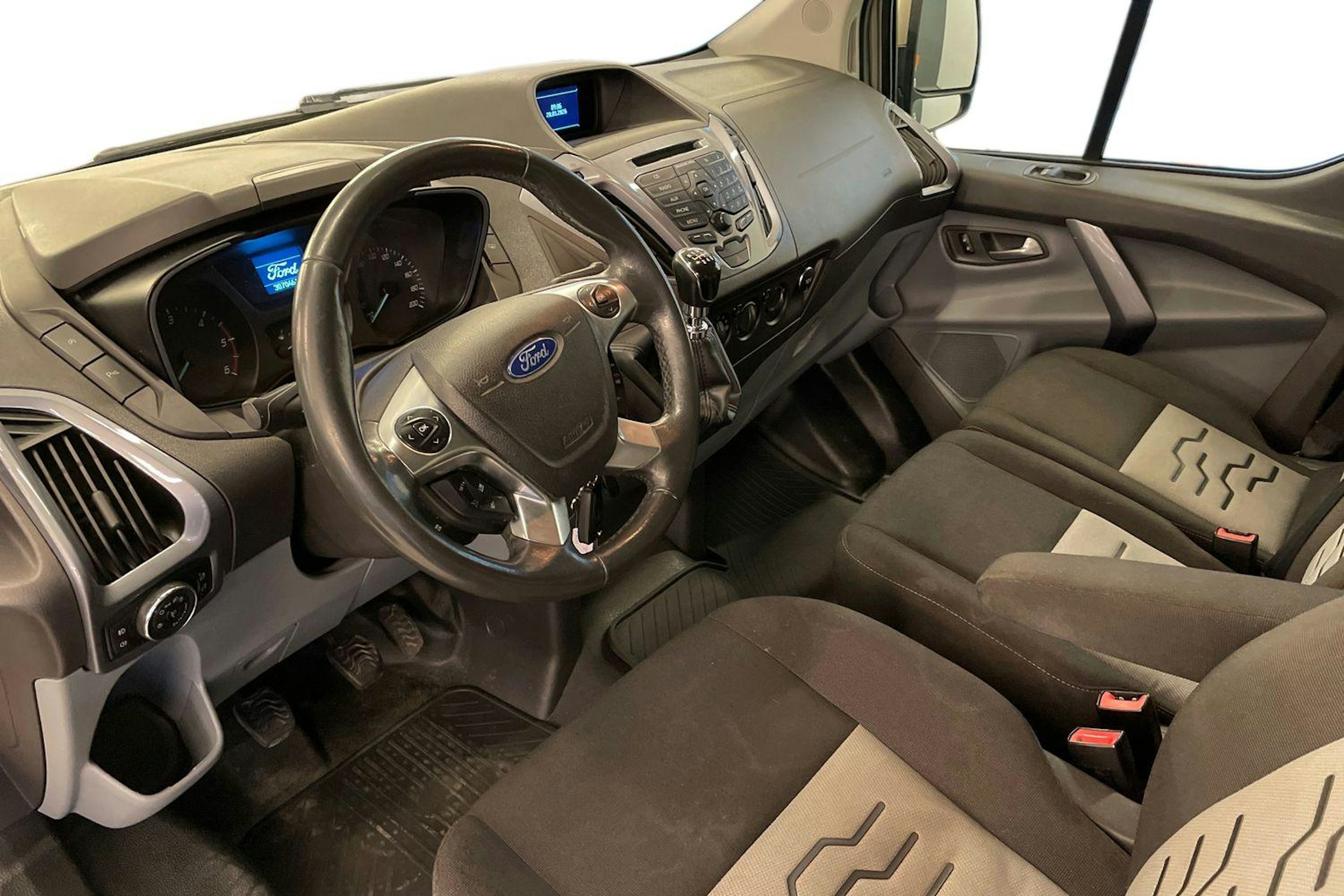 harmaa Ford Transit Custom 2015 kuva 8.