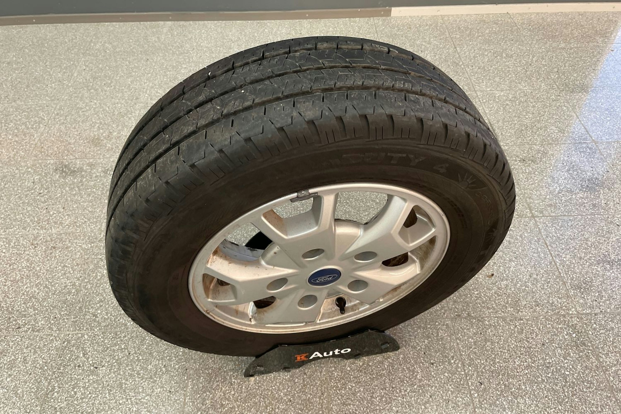 harmaa Ford Transit Custom 2015 kuva 18.