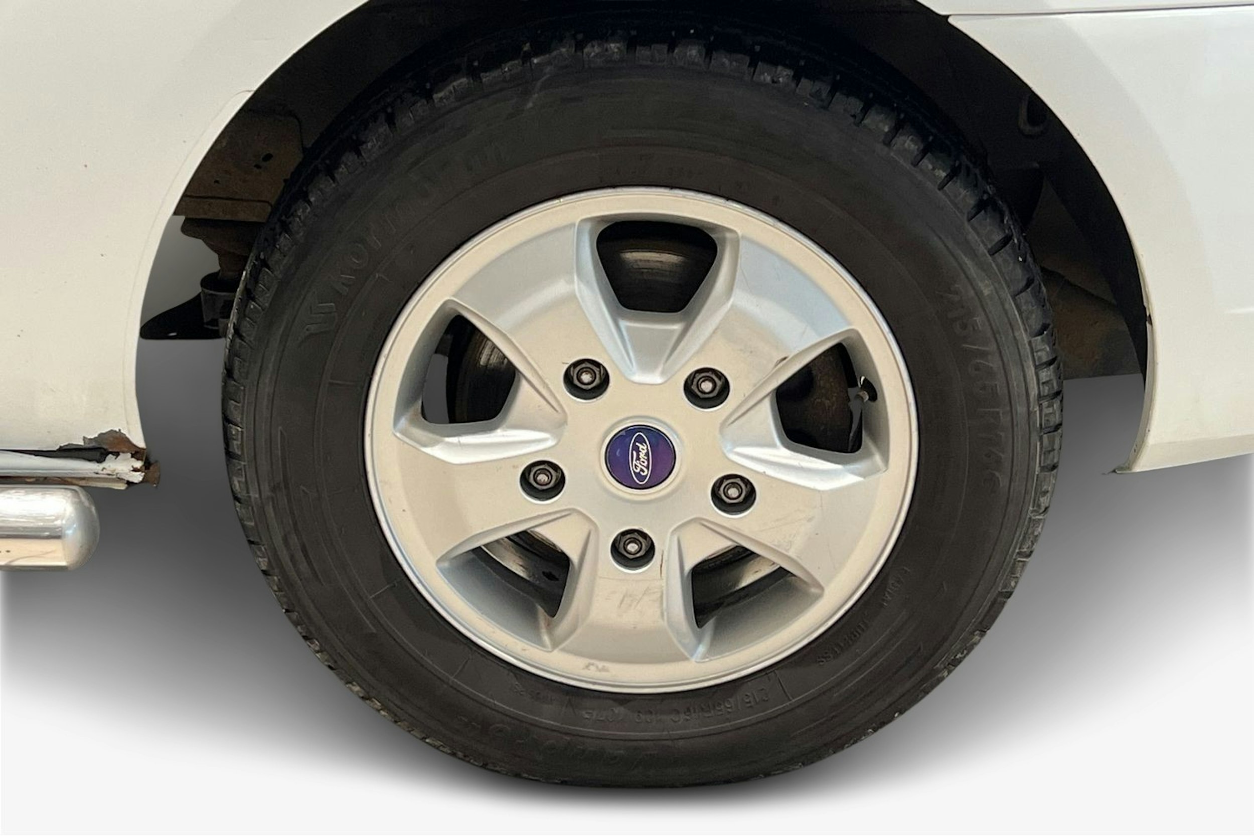 Valkoinen Ford Transit Custom 2015 kuva 12.