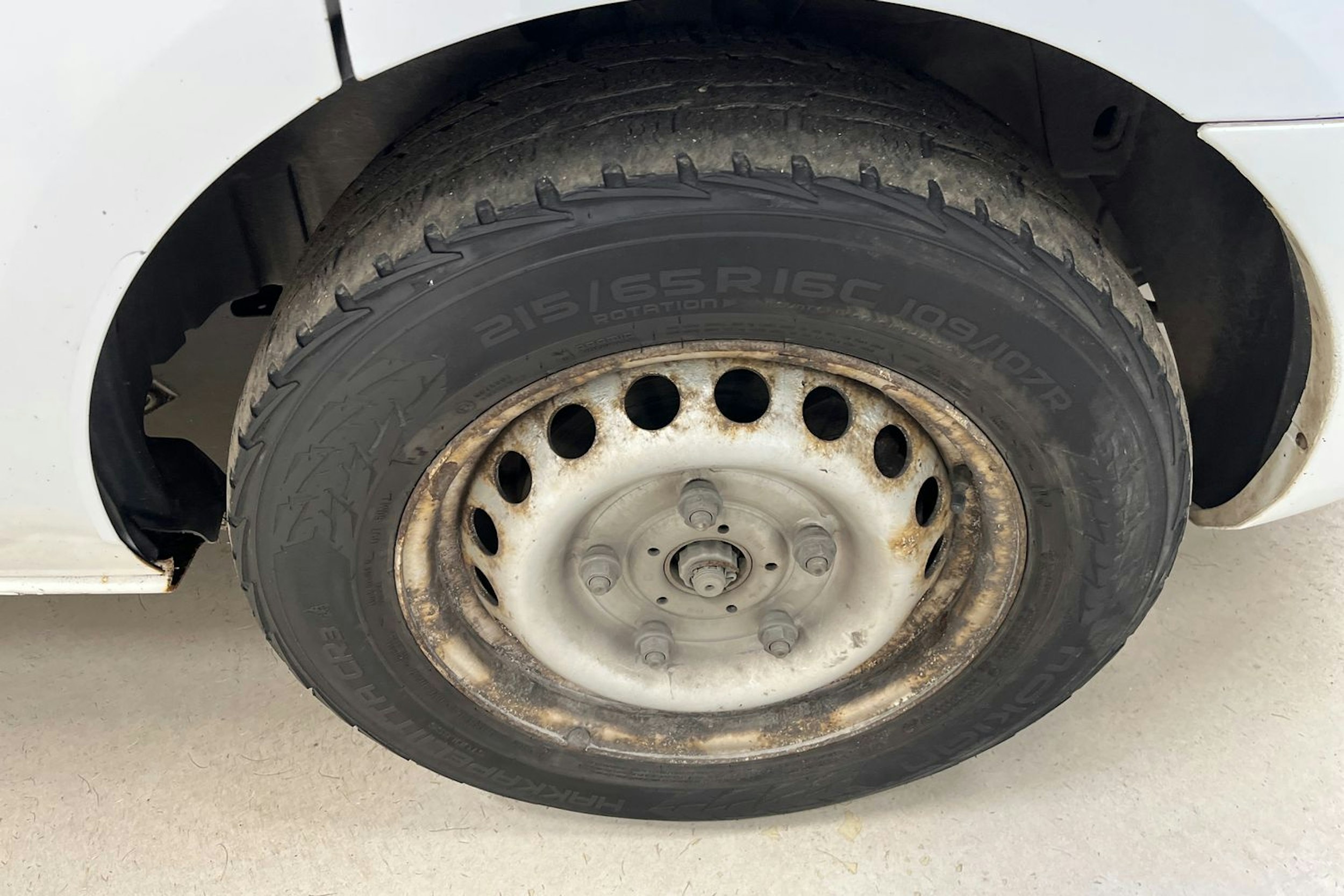 valkoinen Ford Transit Custom 2015 kuva 10.