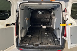 valkoinen Ford Transit Custom 2015 kuva 13.