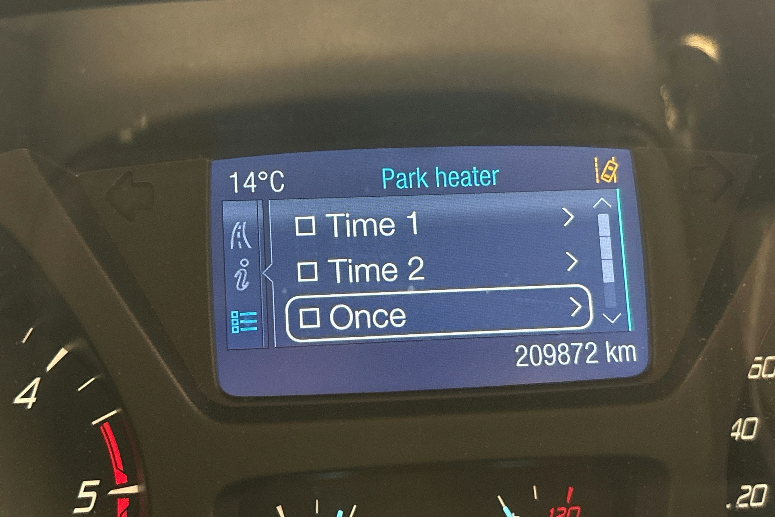 Ford Transit Custom 2015 kuva 20.