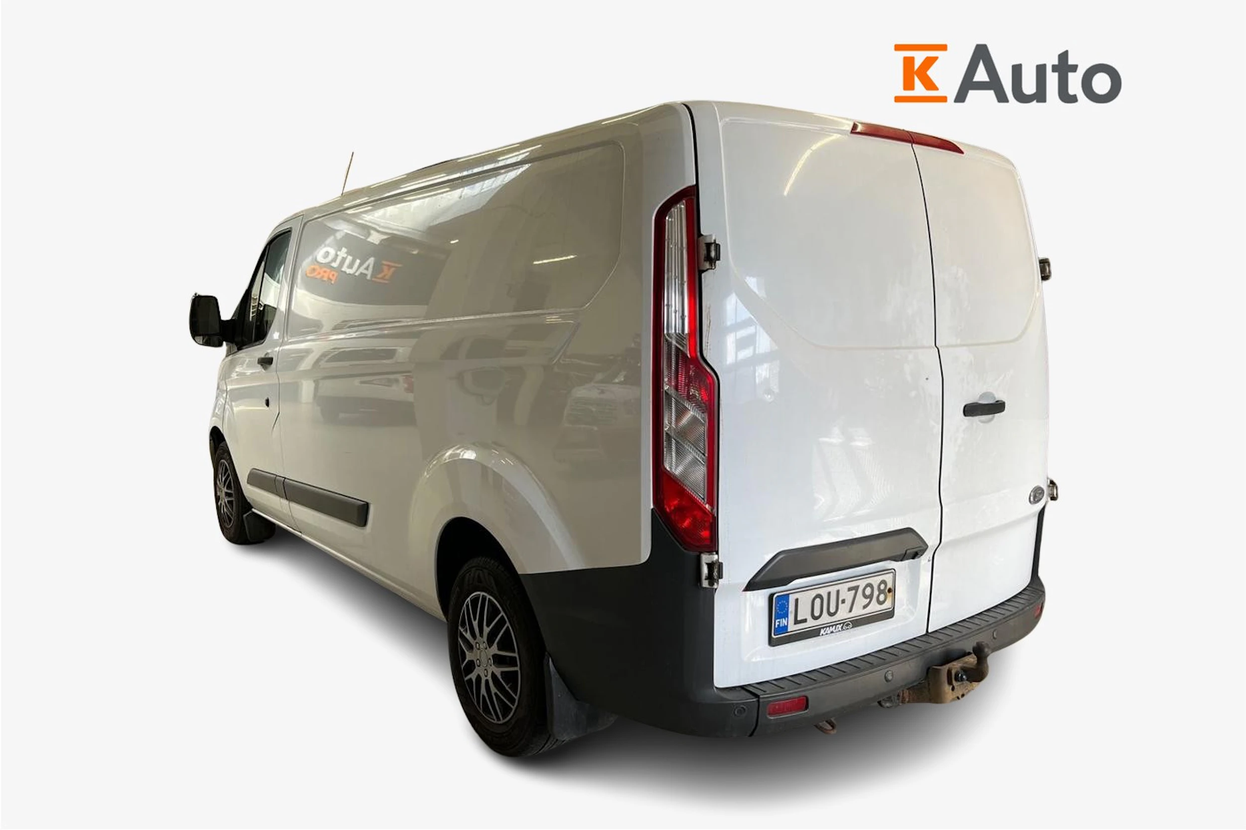 valkoinen Ford Transit Custom 2015 kuva 2.