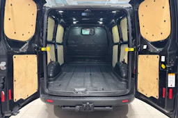 musta Ford Transit Custom 2015 kuva 16.