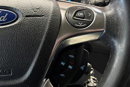 valkoinen Ford Transit Custom 2015 kuva 17.