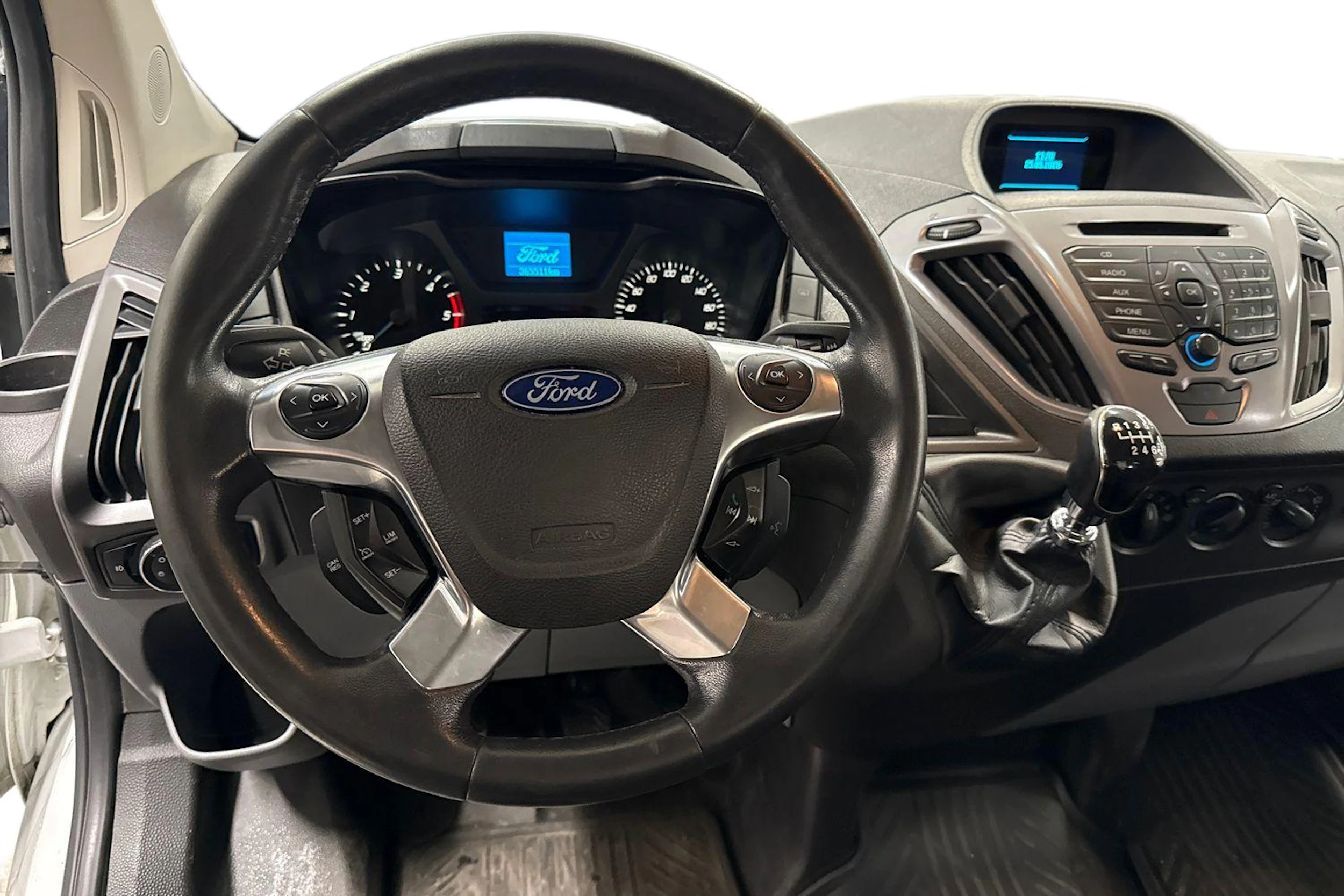 valkoinen Ford Transit Custom 2015 kuva 9.