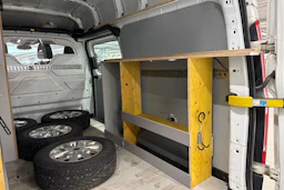 valkoinen Ford Transit Custom 2015 kuva 17.