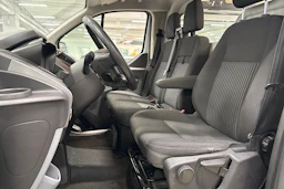 valkoinen Ford Transit Custom 2015 kuva 22.