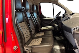Punainen Ford Transit Custom 2015 kuva 11.