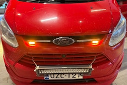 Punainen Ford Transit Custom 2015 kuva 19.