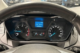 valkoinen Ford Transit Custom 2016 kuva 18.