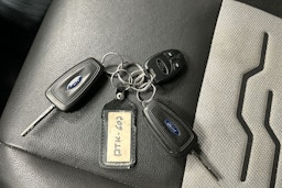 valkoinen Ford Transit Custom 2016 kuva 24.