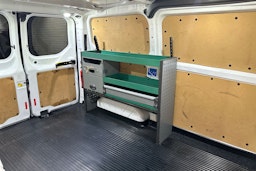 valkoinen Ford Transit Custom 2016 kuva 27.