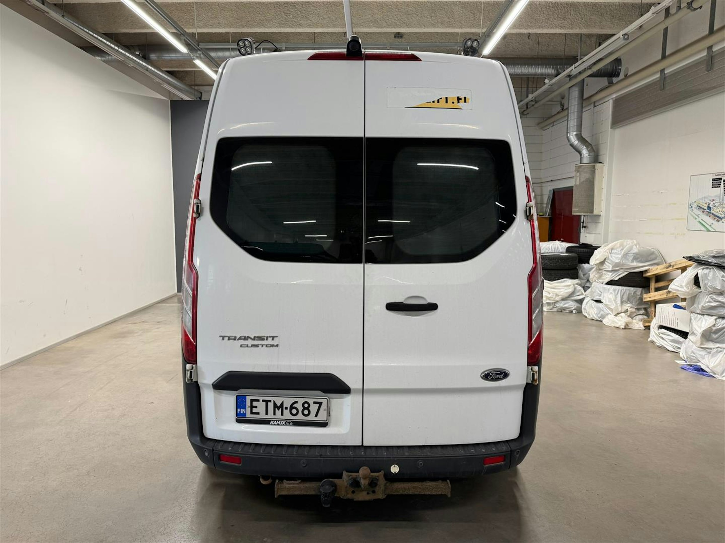 Valkoinen Ford Transit Custom 2016 kuva 5.