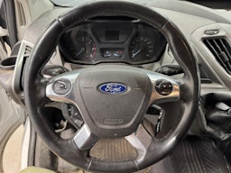 Valkoinen Ford Transit Custom 2016 kuva 6.