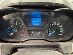 Valkoinen Ford Transit Custom 2016 kuva 8.