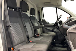 valkoinen Ford Transit Custom 2016 kuva 9.
