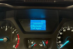 valkoinen Ford Transit Custom 2016 kuva 18.