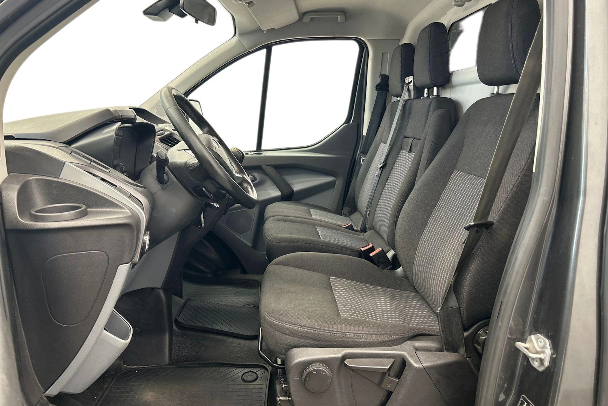 harmaa Ford Transit Custom 2016 kuva 6.