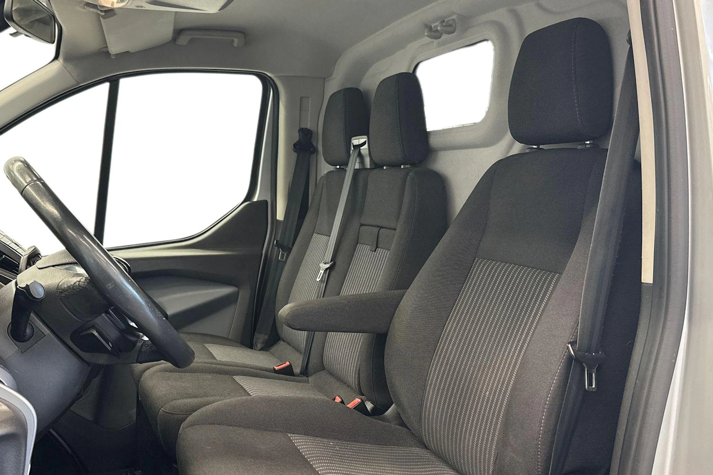 harmaa Ford Transit Custom 2016 kuva 8.