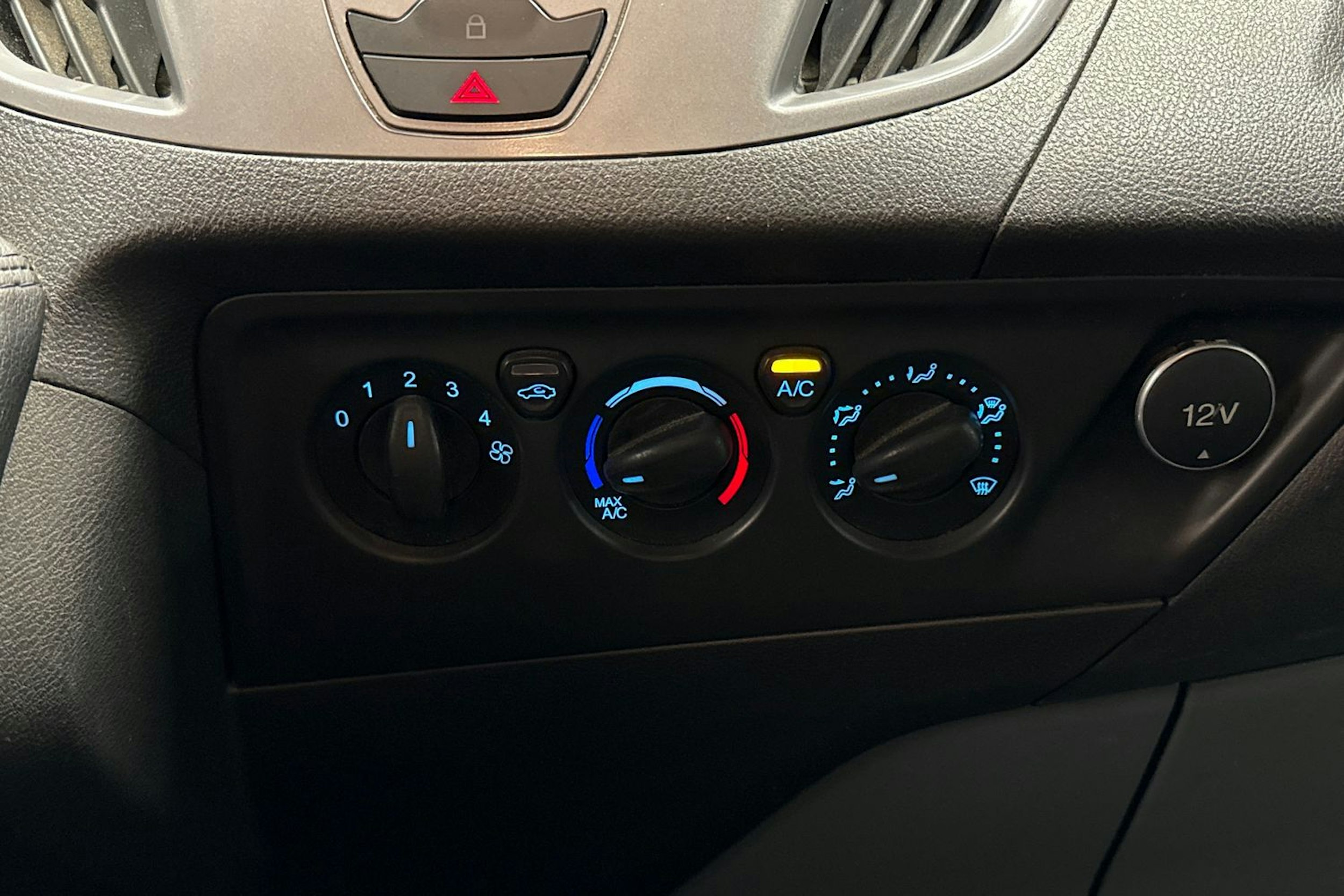 harmaa Ford Transit Custom 2016 kuva 20.