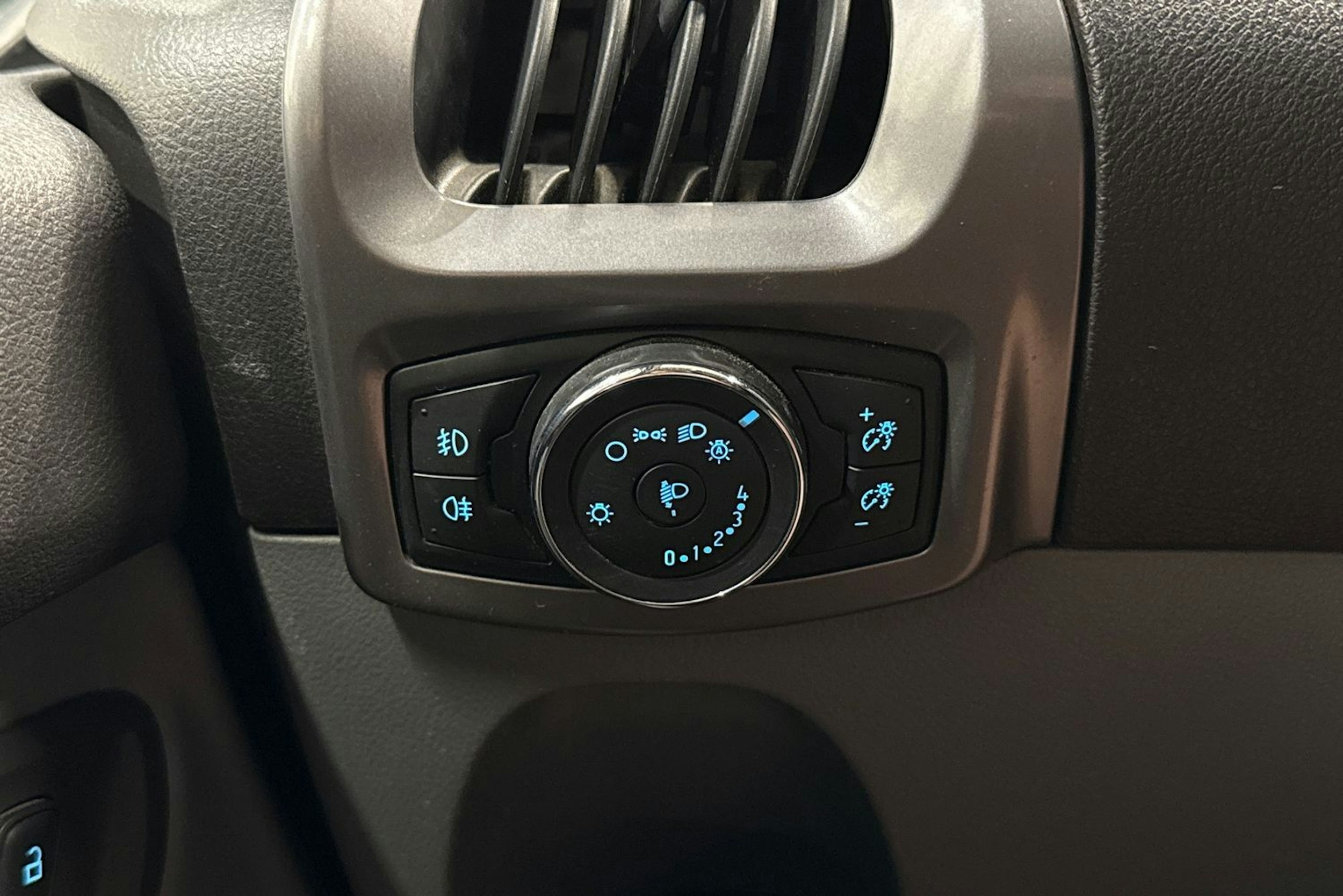 harmaa Ford Transit Custom 2016 kuva 22.