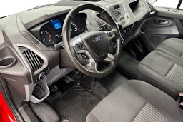 Punainen Ford Transit Custom 2016 kuva 7.